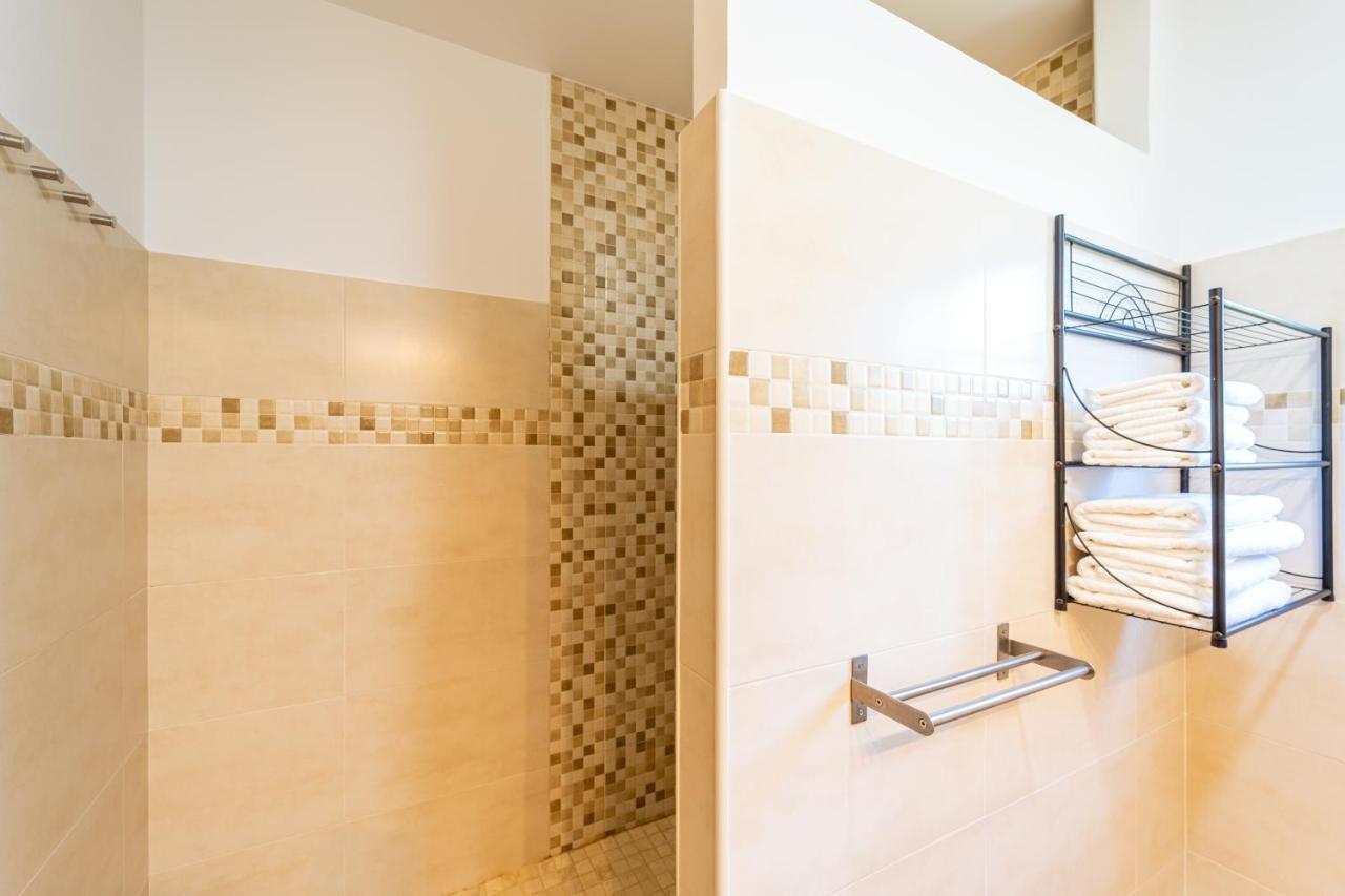 Apartamento Jibazahora Leo Exteriör bild